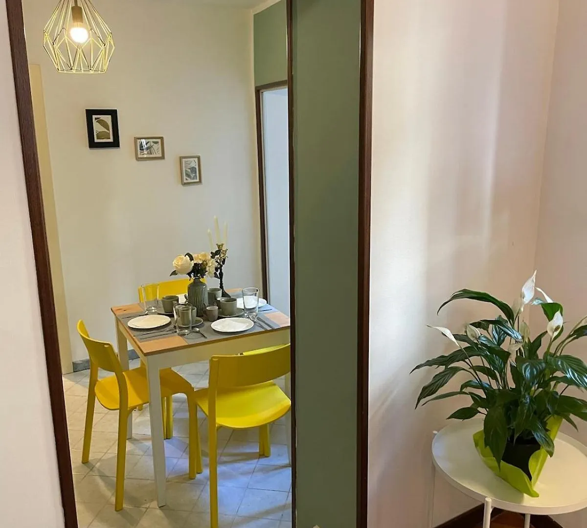 Charming House In The Historic Center Of Palermo Apartment