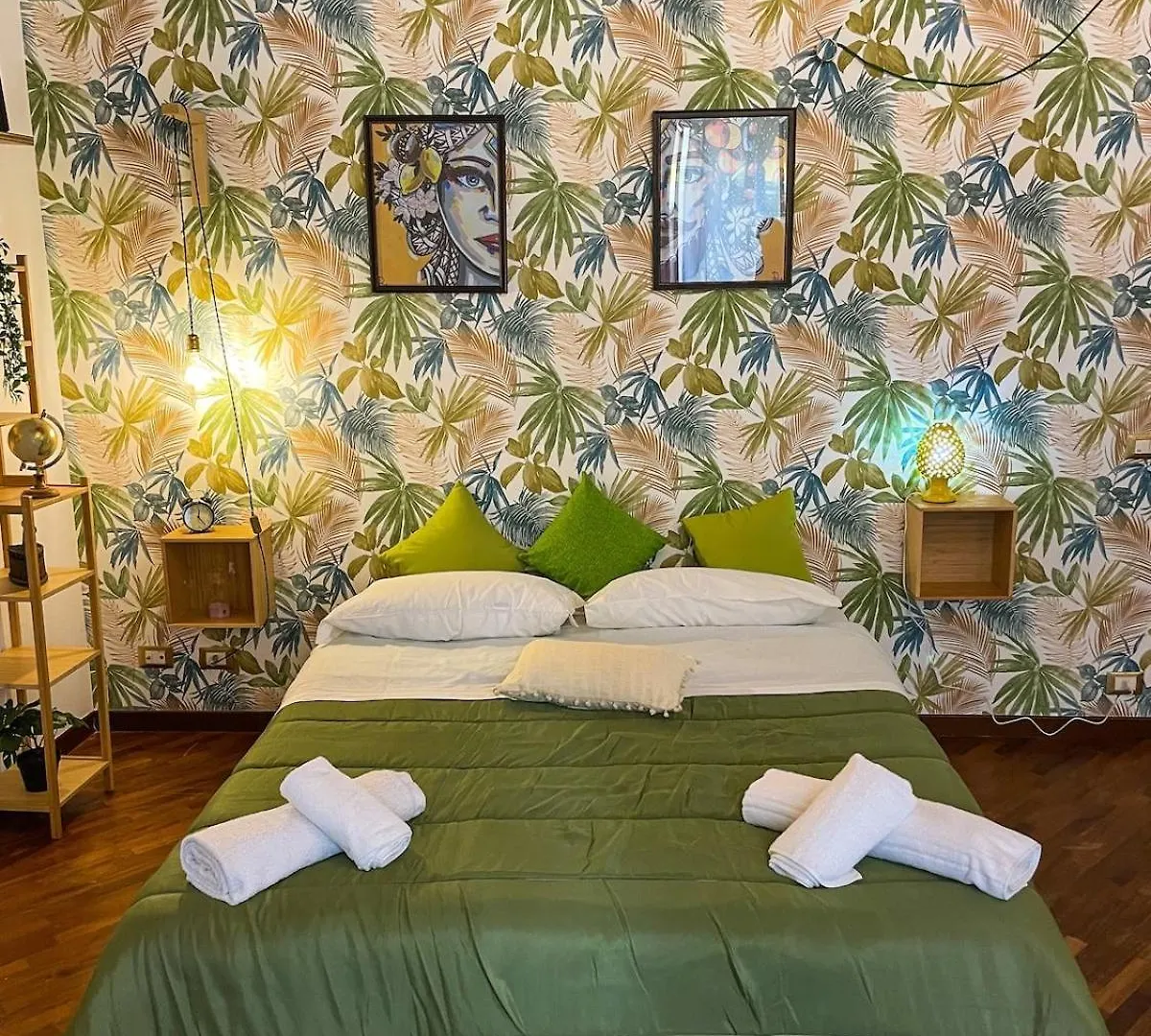 Charming House In The Historic Center Of Palermo Apartment