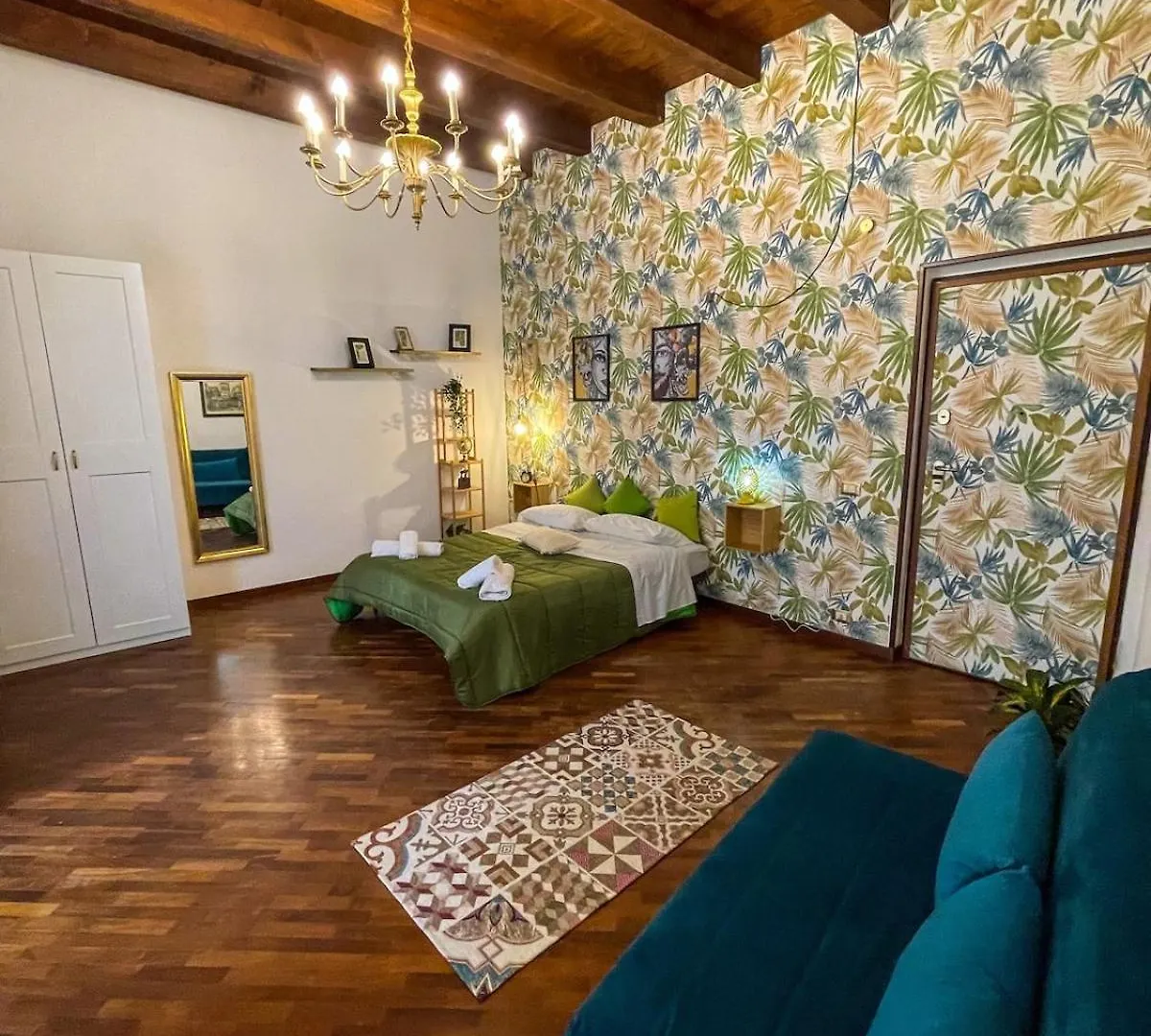 Charming House In The Historic Center Of Palermo Apartment Italy