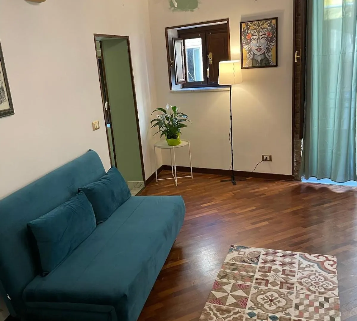 Charming House In The Historic Center Of Palermo Apartment